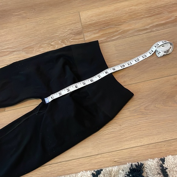 Alphalete Ozone Leggings - Picture 8 of 12